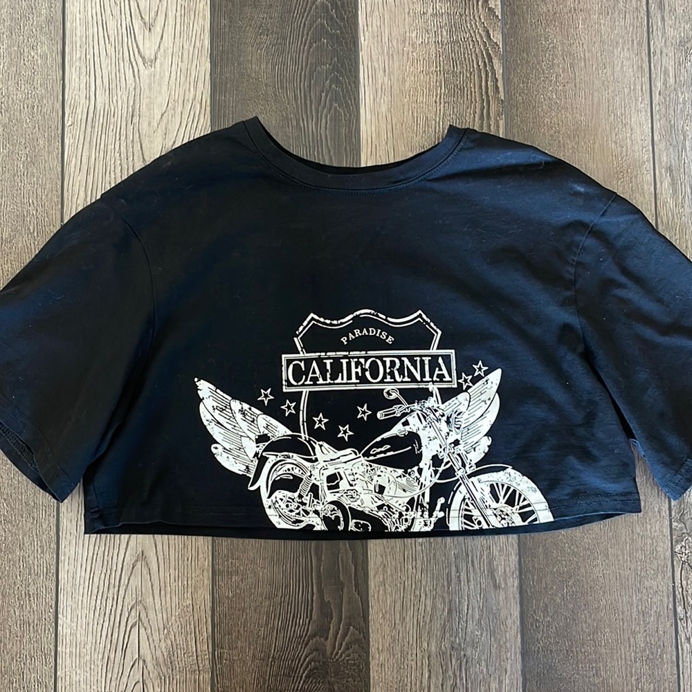 California Black Crop Top
